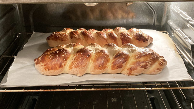 Challah in the Oven [Nov 2020]